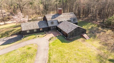 143 Worcester Road Hollis NH 03049
