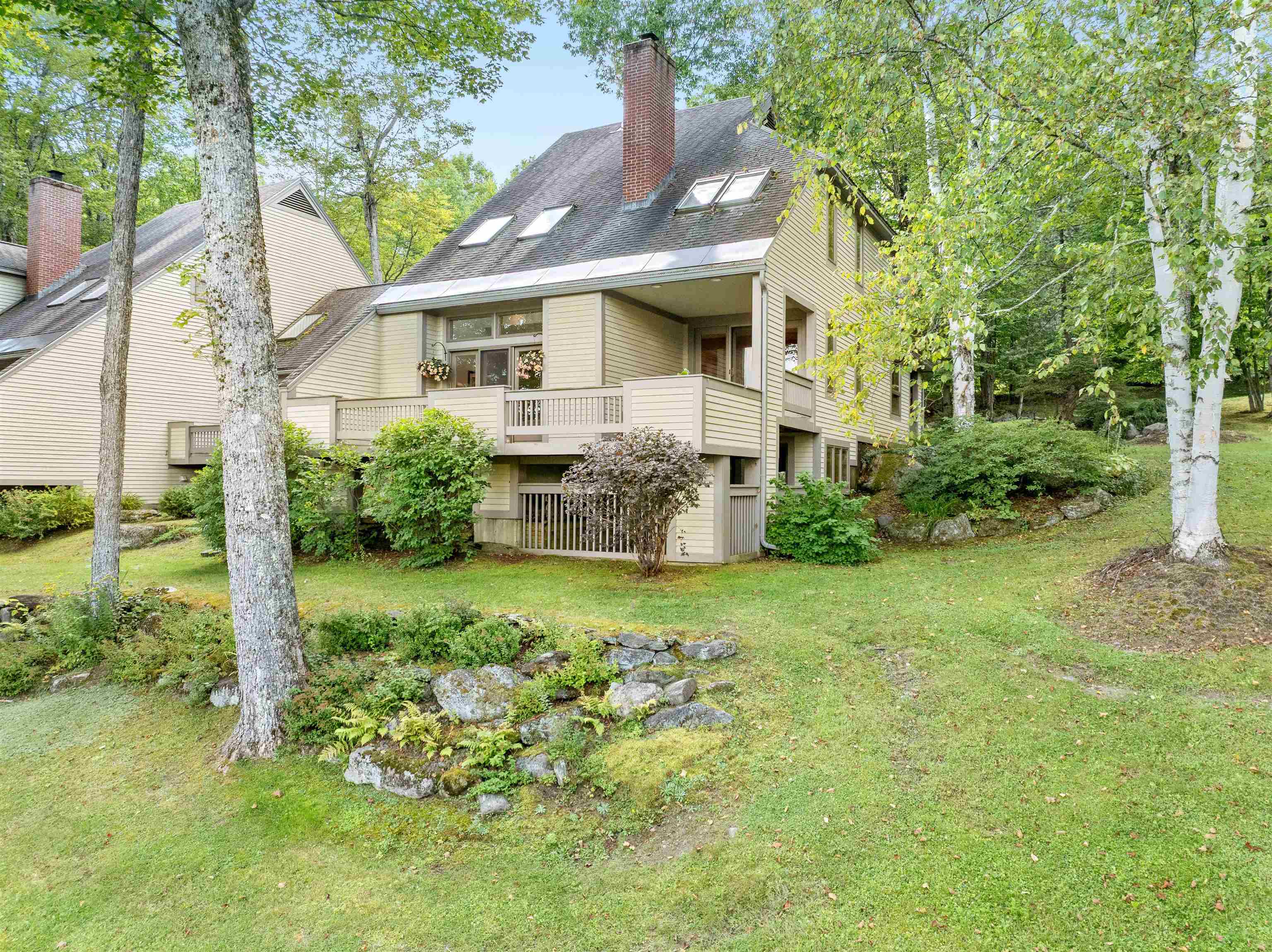 Stowe, Vermont 05672, United States, 3 Bedrooms Bedrooms, ,4 BathroomsBathrooms,Residential,Active,255269