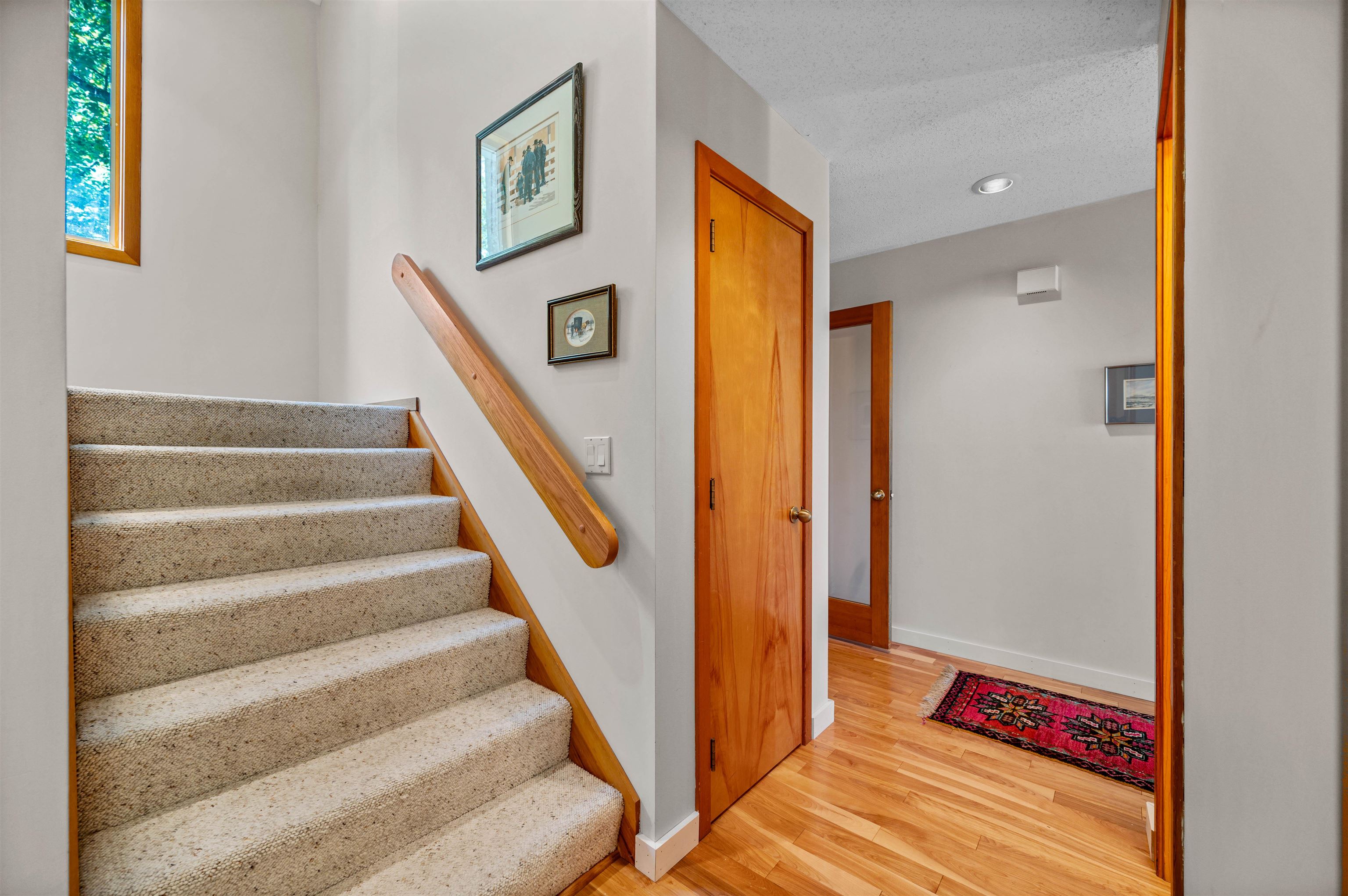 Stowe, Vermont 05672, United States, 3 Bedrooms Bedrooms, ,4 BathroomsBathrooms,Residential,Active,255269