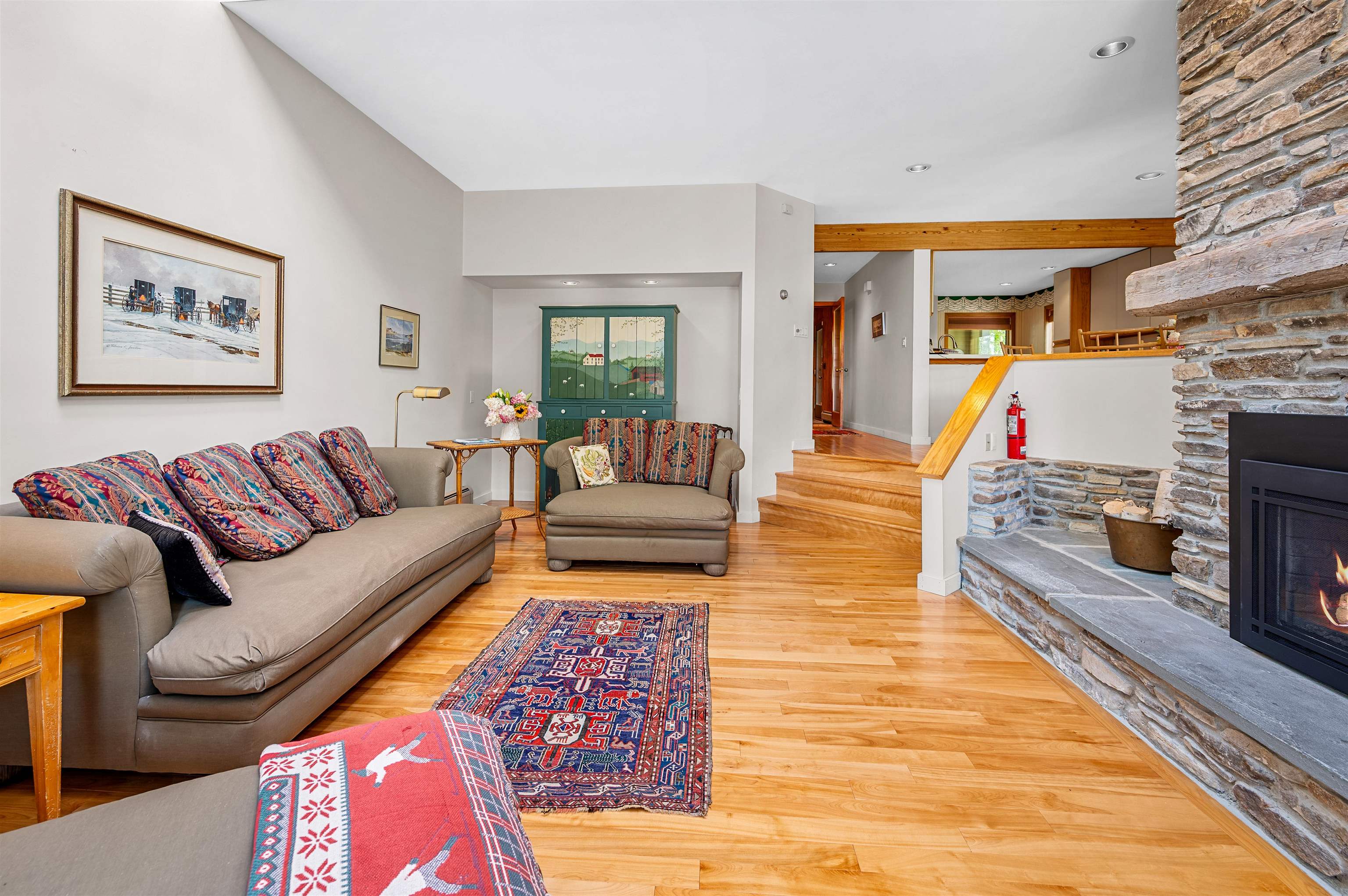 Stowe, Vermont 05672, United States, 3 Bedrooms Bedrooms, ,4 BathroomsBathrooms,Residential,Active,255269