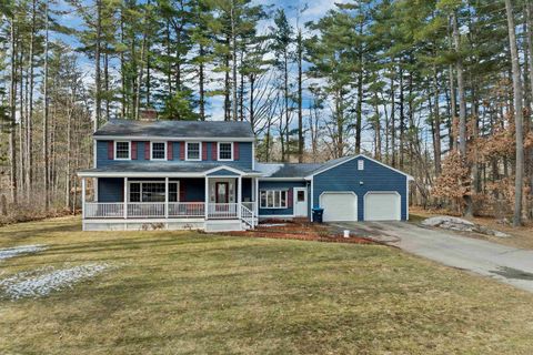 Photo of 10 Patricia Street, Windham, NH 03087 (MLS # 5080703)