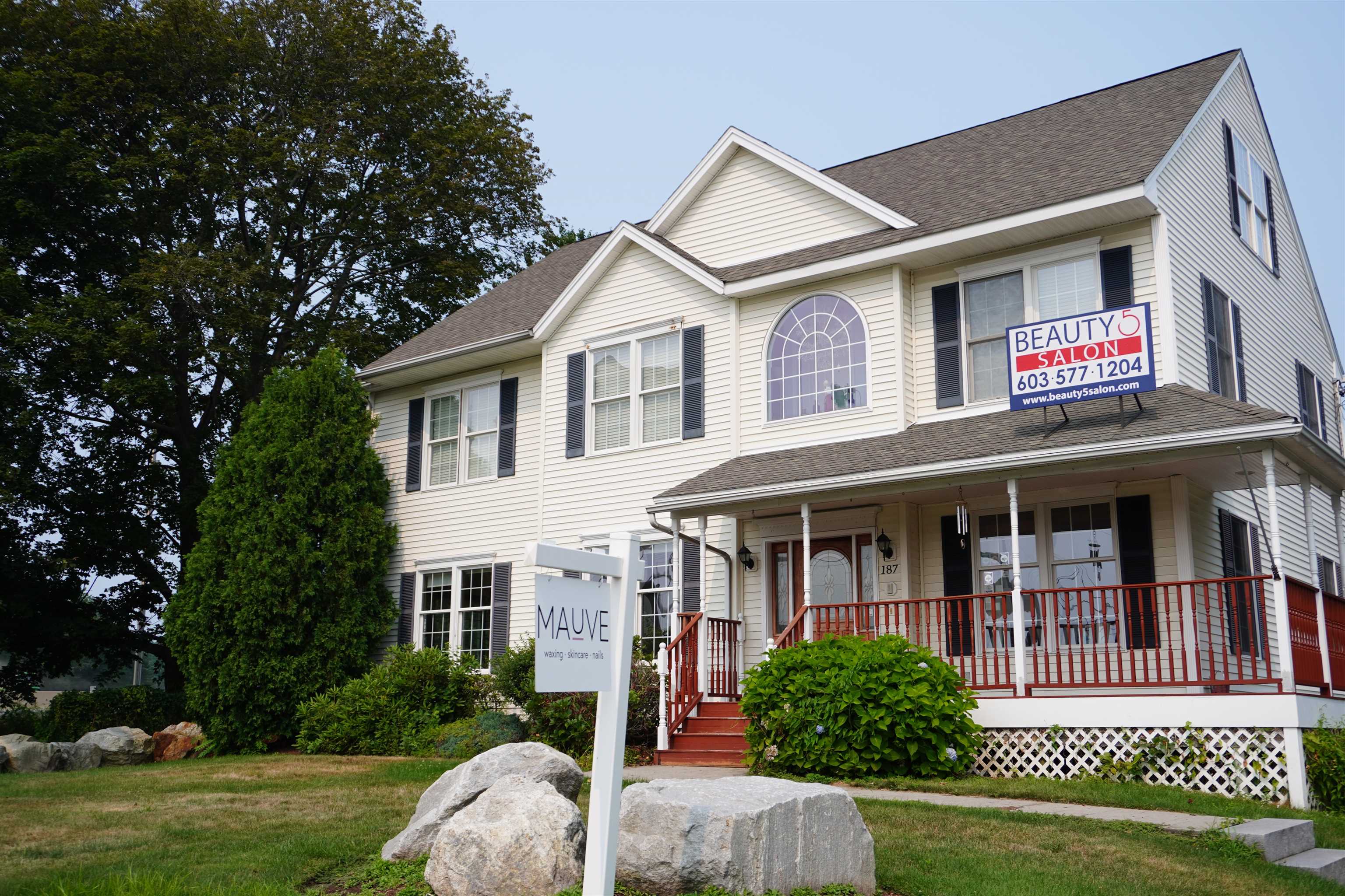 187 Main Dunstable Road