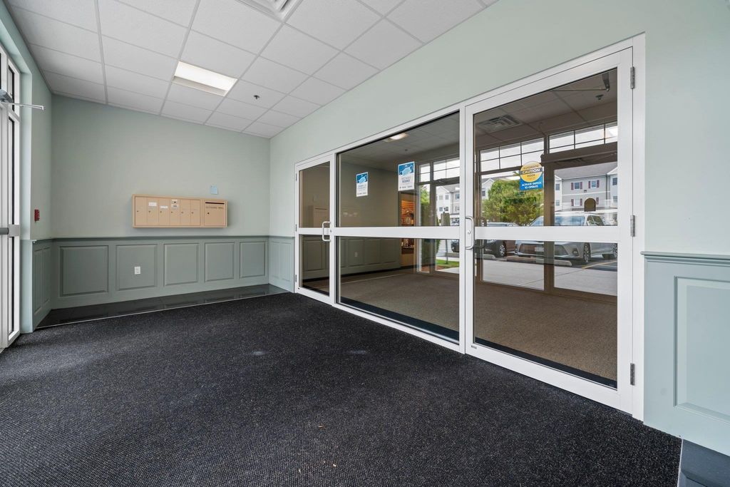 Photo of 386 Merrimack Street #2C, Methuen, MA 01844 (MLS # 5082697)