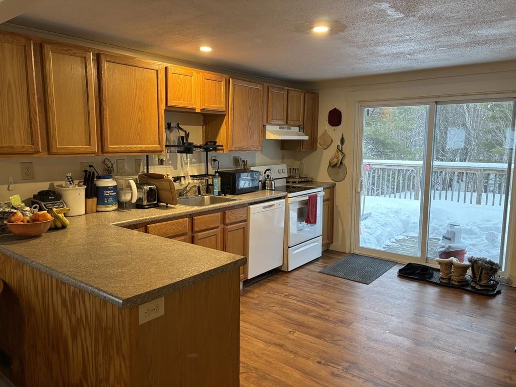 Photo of 3886 Route 25, Rumney, NH 03266 (MLS # 5077373)