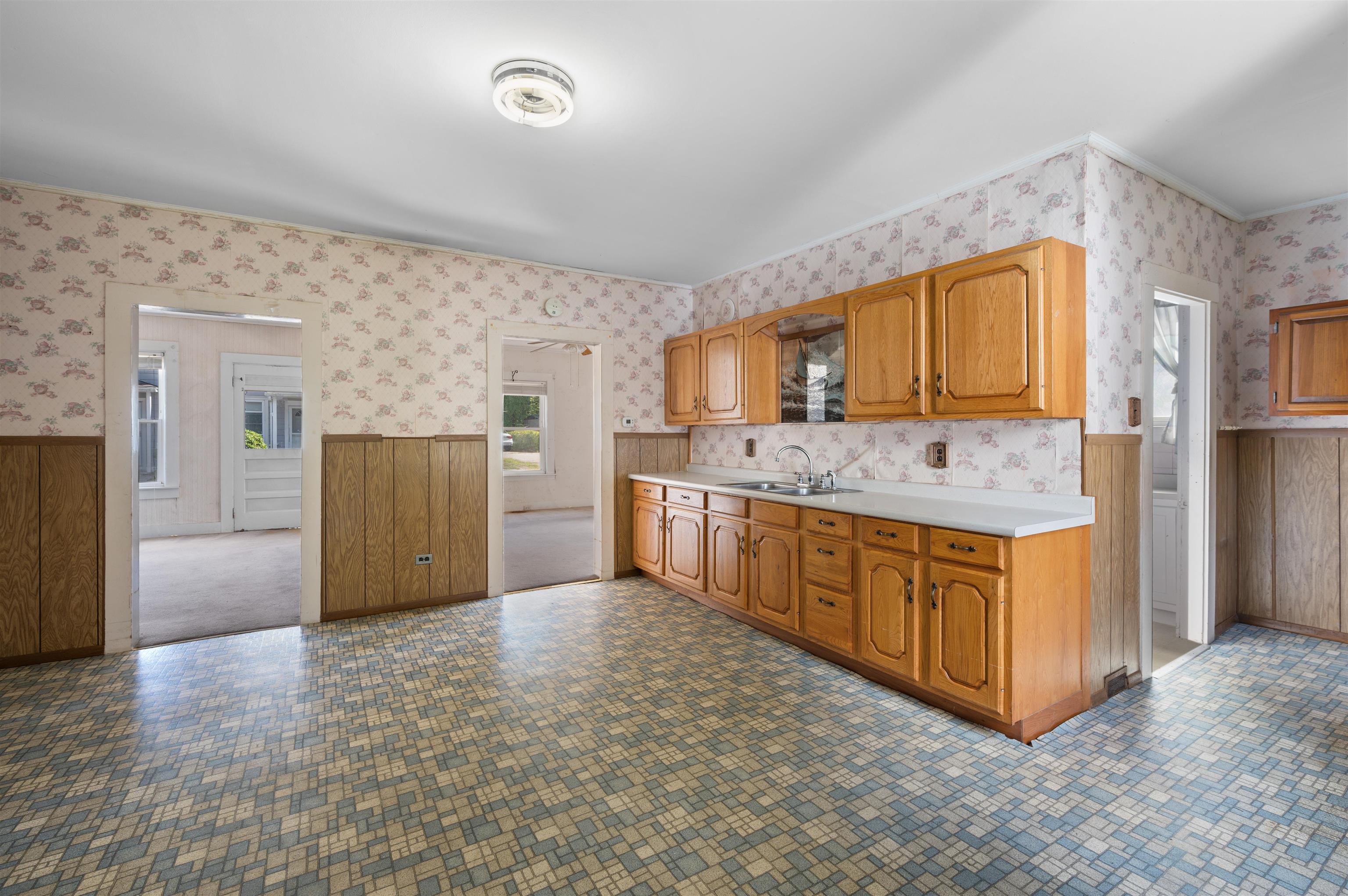 25-27 Nichols Avenue