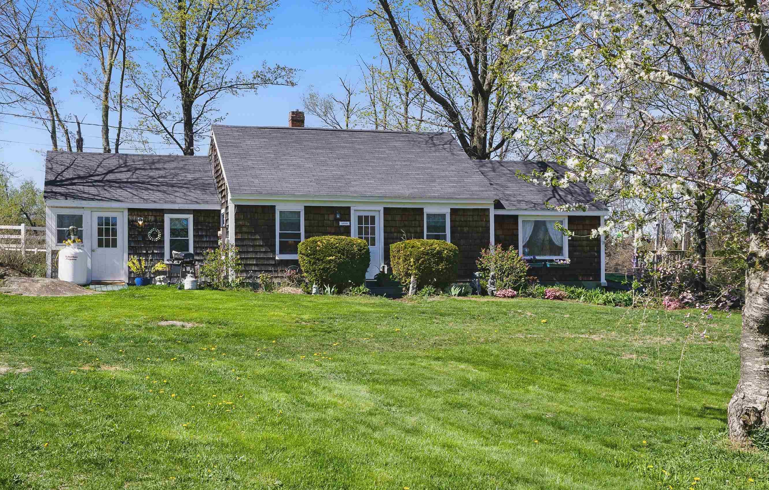 Temple, New Hampshire 03084, United States, 18 Bedrooms Bedrooms, ,11 BathroomsBathrooms,Residential,Active,175802