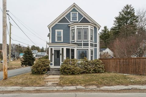 Photo of 80 Laurel Street, Newport, NH 03773 (MLS # 5079513)