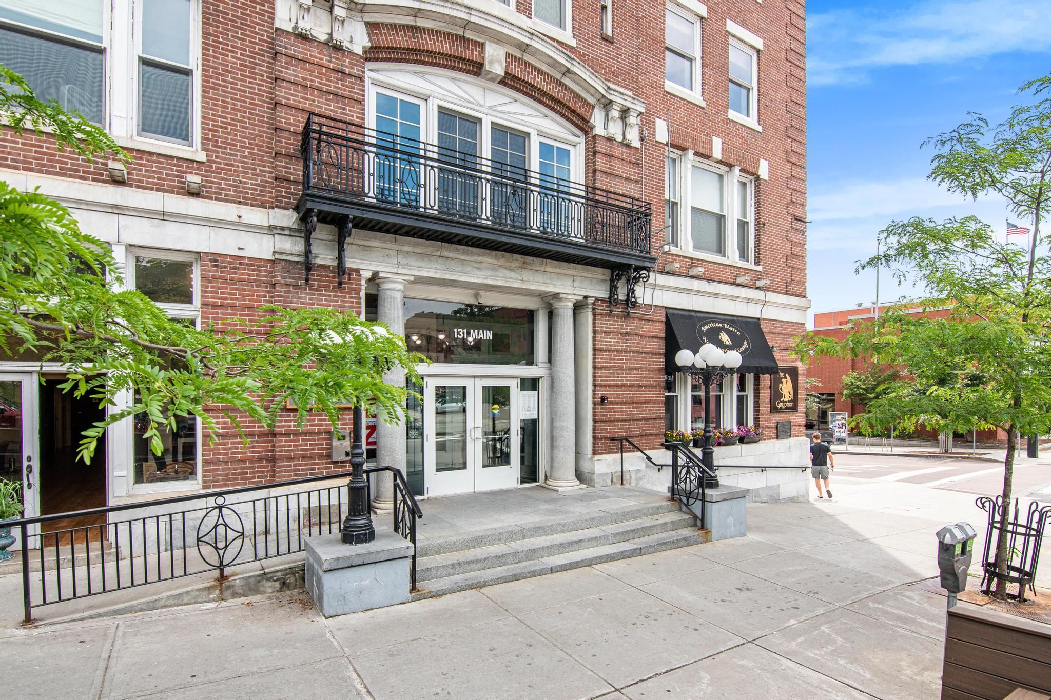 131 Main Street 407