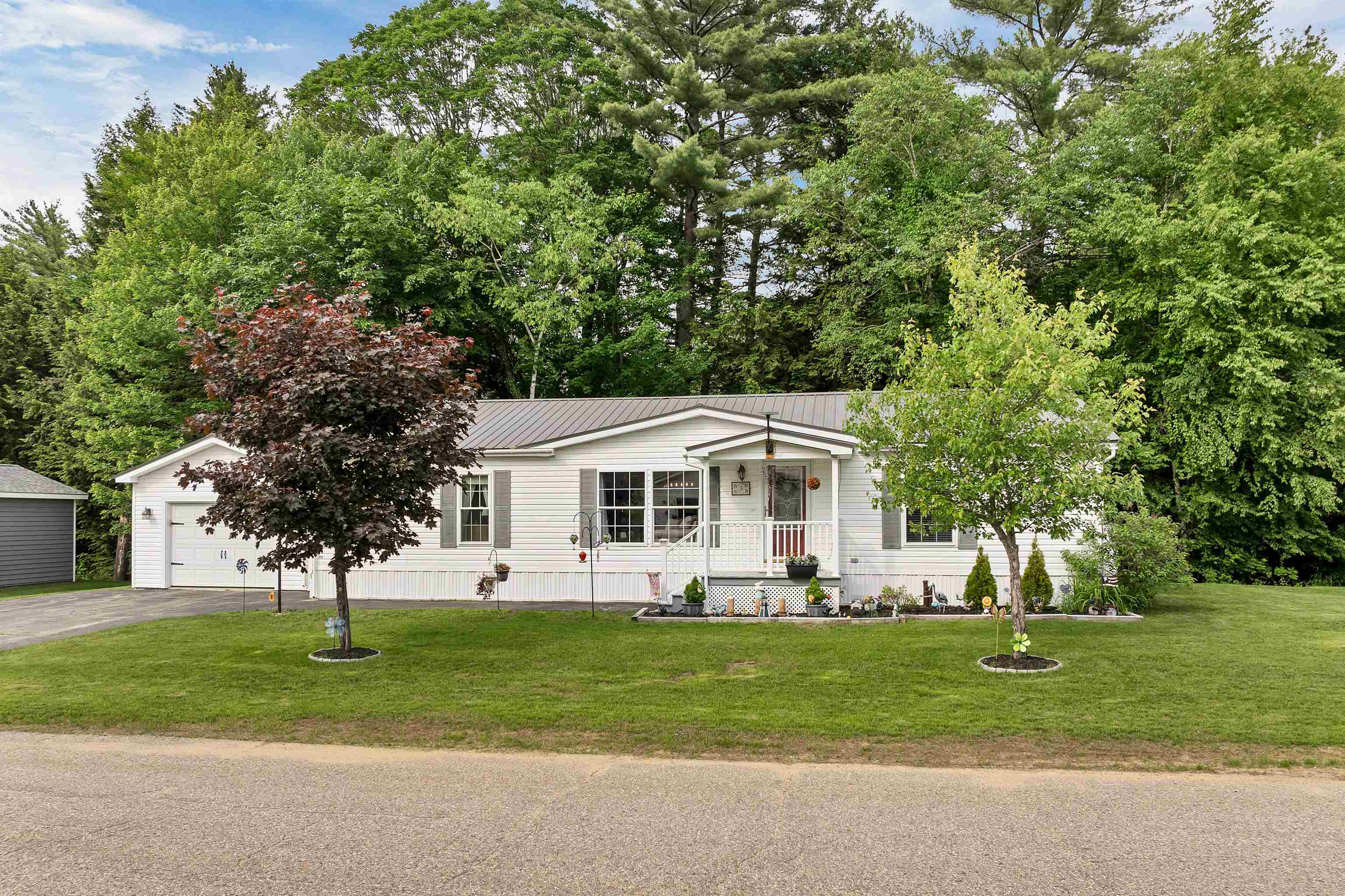 638 Benton Drive