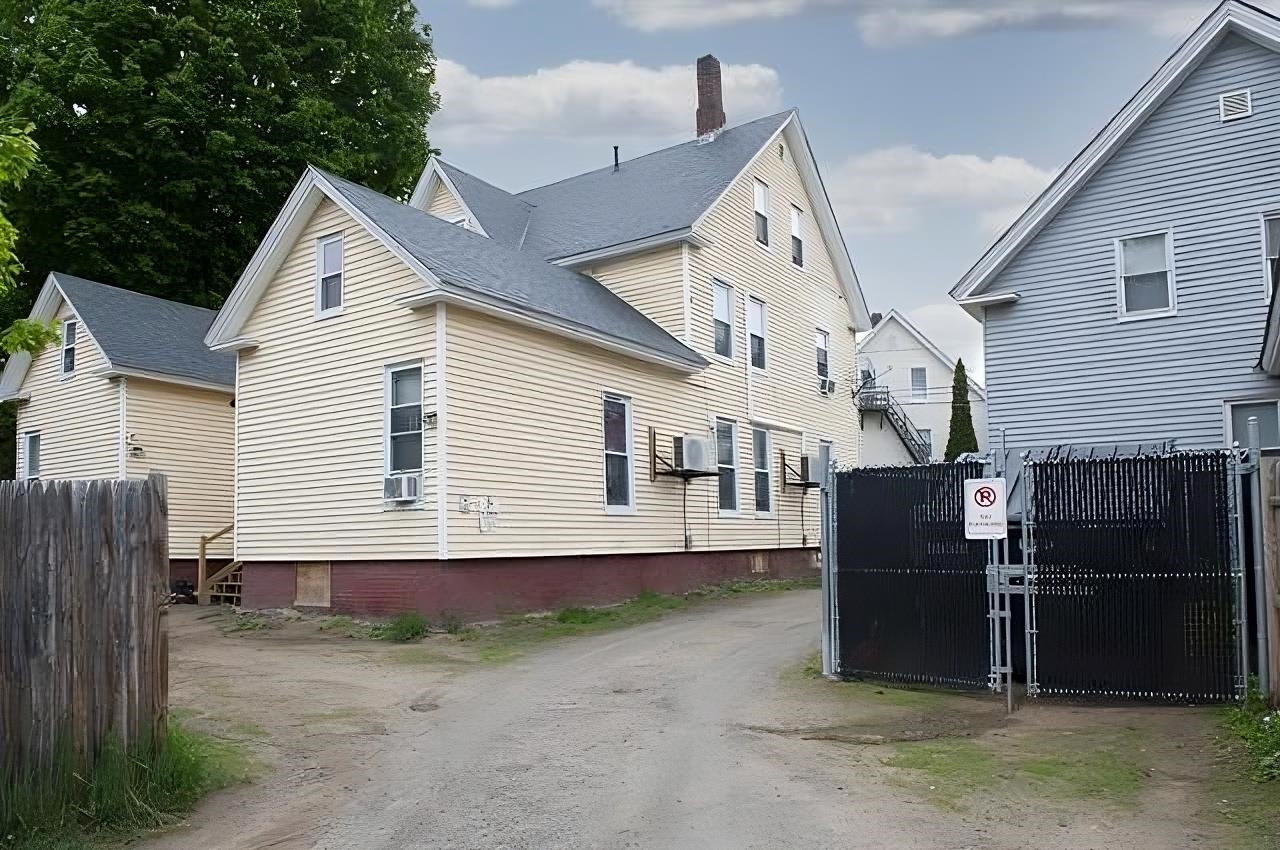 18-20 Cleveland Place