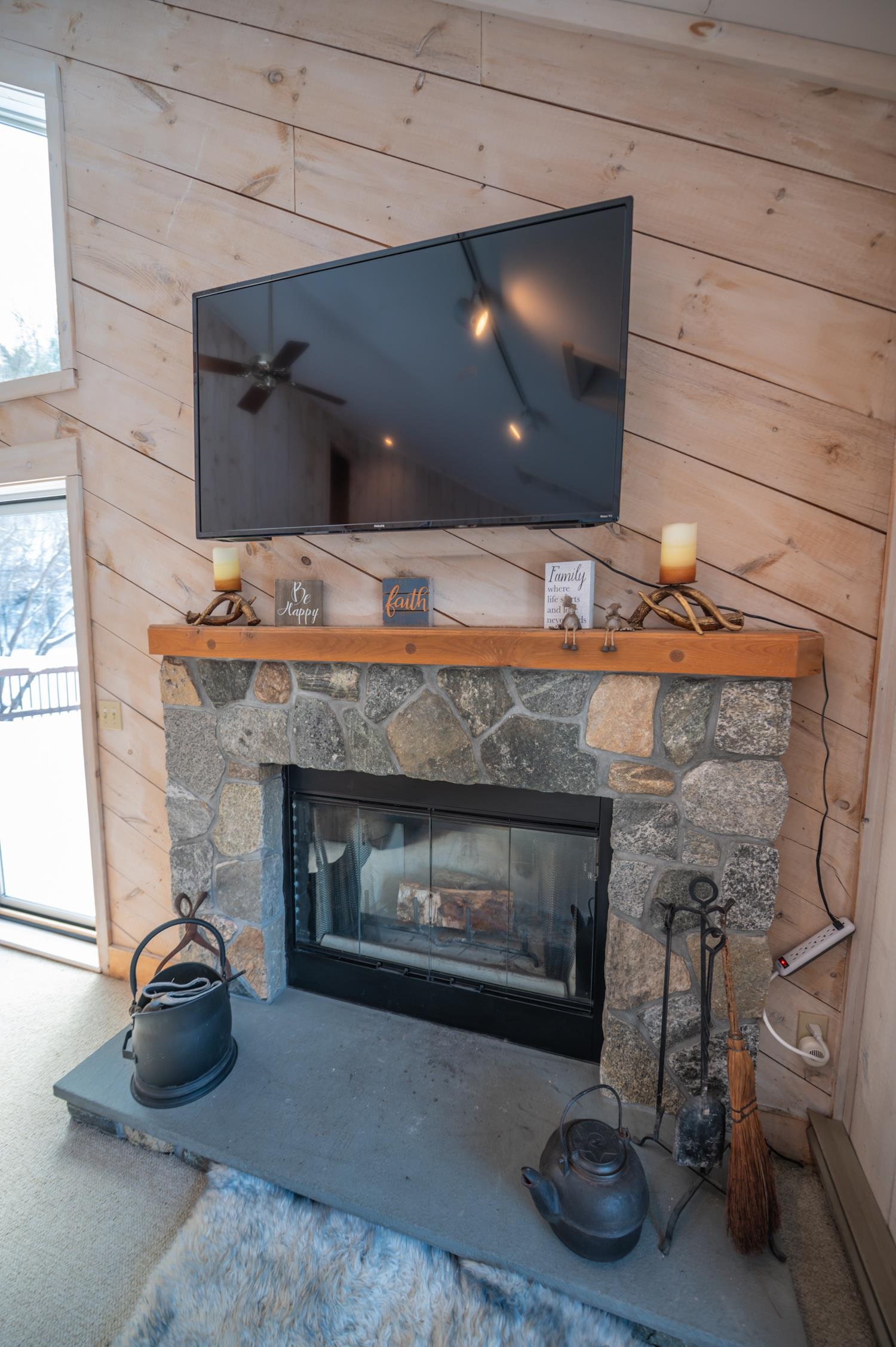 12 Colonial Ridge Road