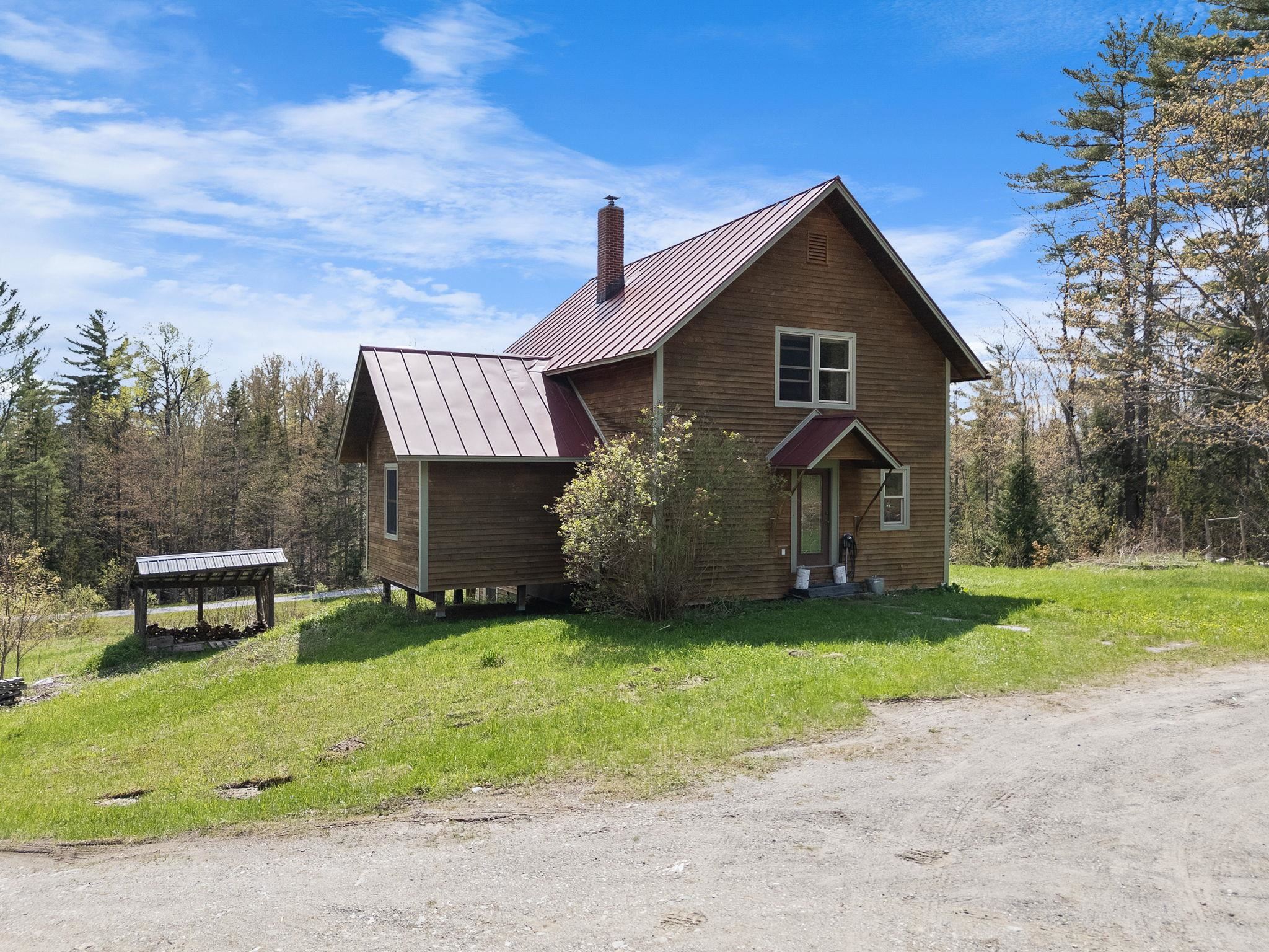 153 Wood Road
