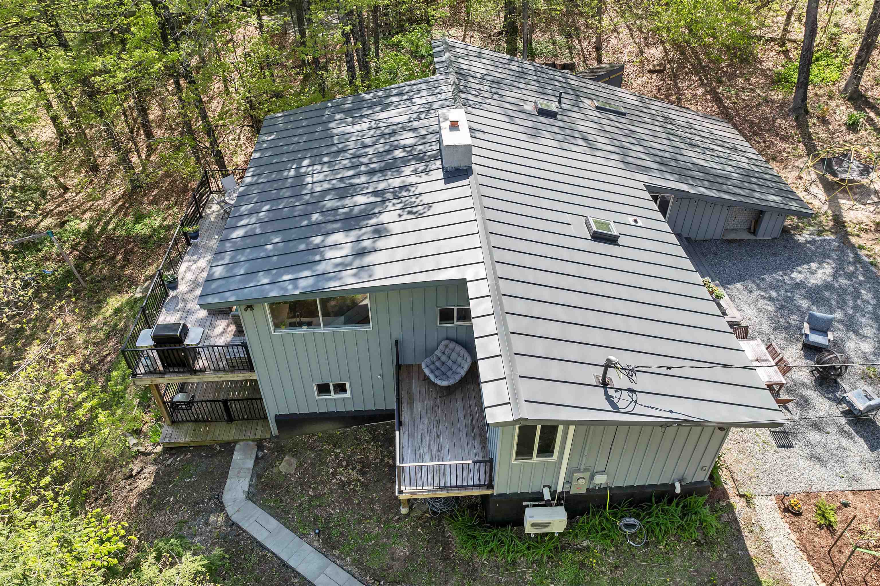 1893 Willard Road