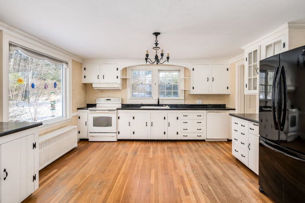 Photo of 42 Rochester Hill Road, Rochester, NH 03867 (MLS # 5072179)