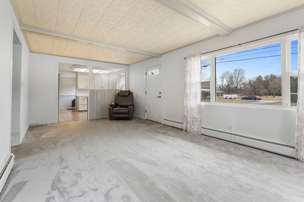 Photo of 39 Rolfe Street, Concord, NH 03303 (MLS # 5082609)