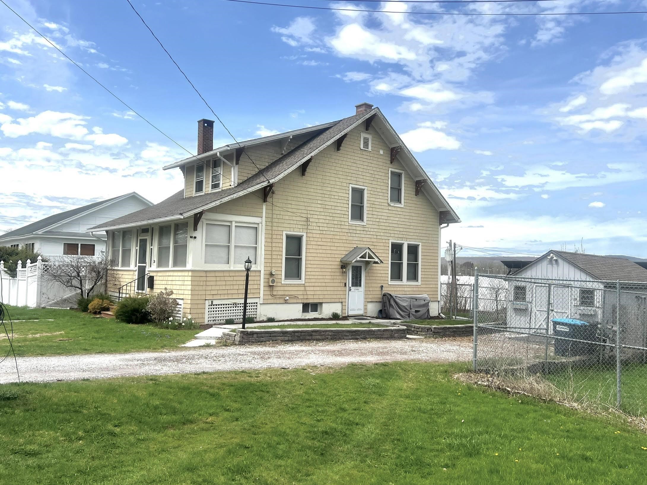 20 Dana Avenue