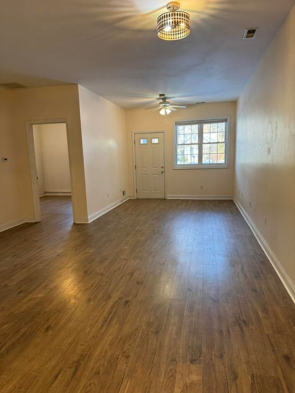 Photo of 95 Court Street #6, Exeter, NH 03833 (MLS # 5072339)