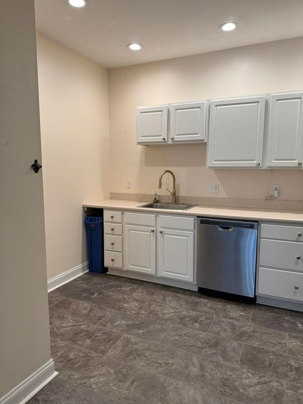 Photo of 95 Court Street #6, Exeter, NH 03833 (MLS # 5072339)