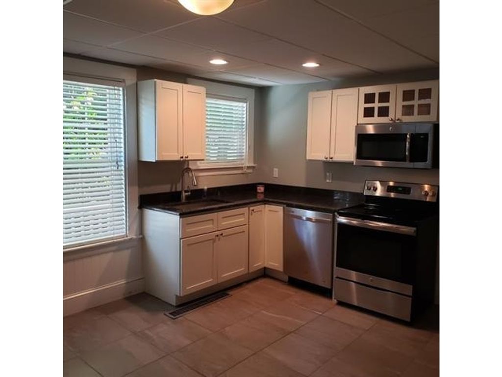 Photo of 204 Rockland Street, Portsmouth, NH 03801 (MLS # 5069651)