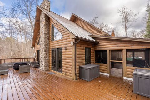 Photo of 1016 Shedd Hill Road, Stoddard, NH 03464 (MLS # 5071191)