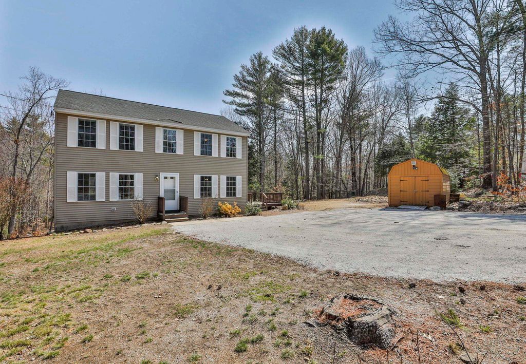 Photo of 229 Bee Hole Road, Loudon, NH 03307 (MLS # 5083630)