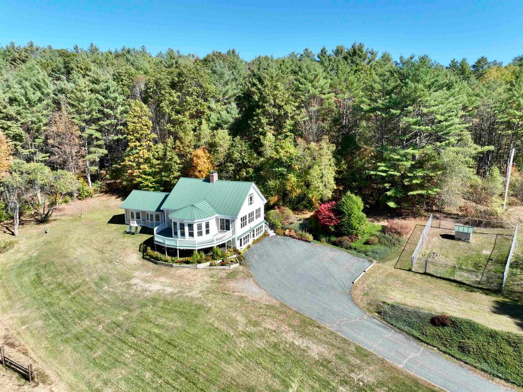 Photo of 233 Route 10, Piermont, NH 03779 (MLS # 5067424)