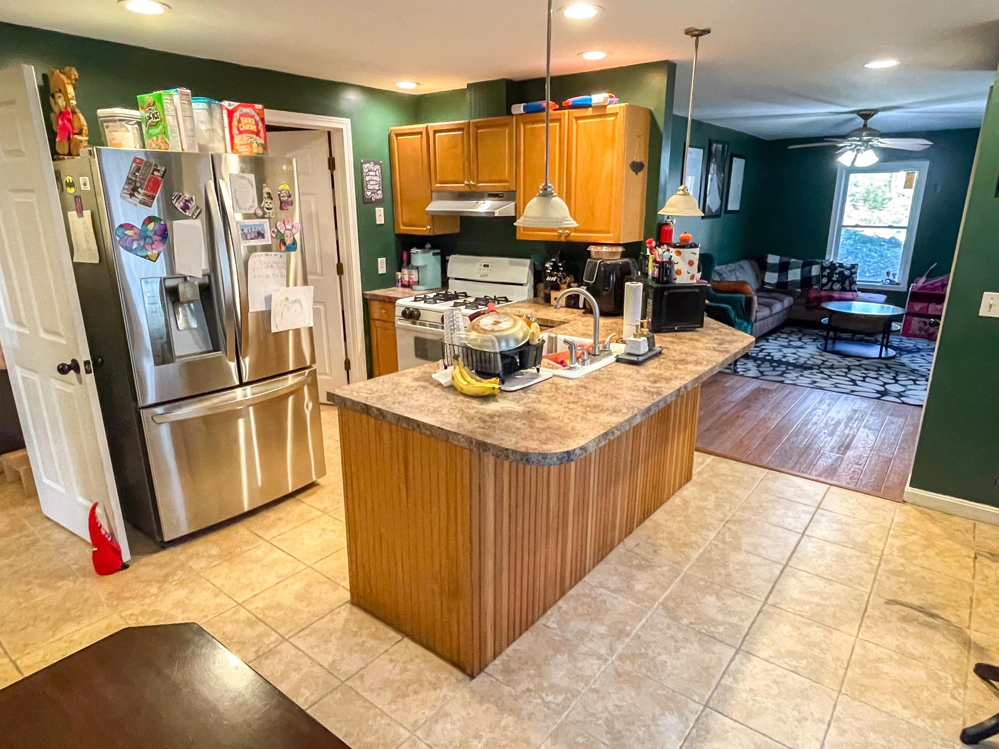 1496 Fairground Road