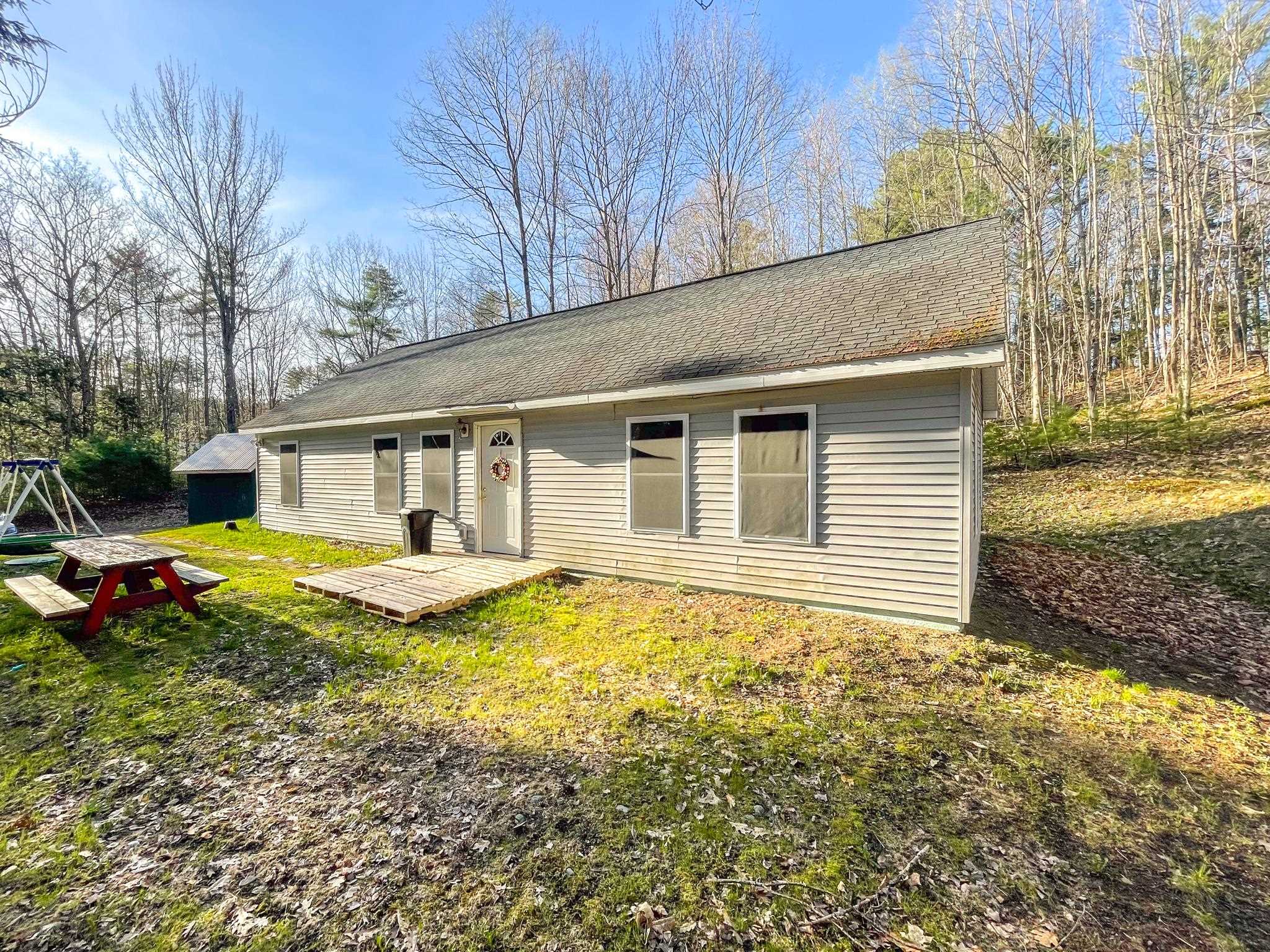 1496 Fairground Road