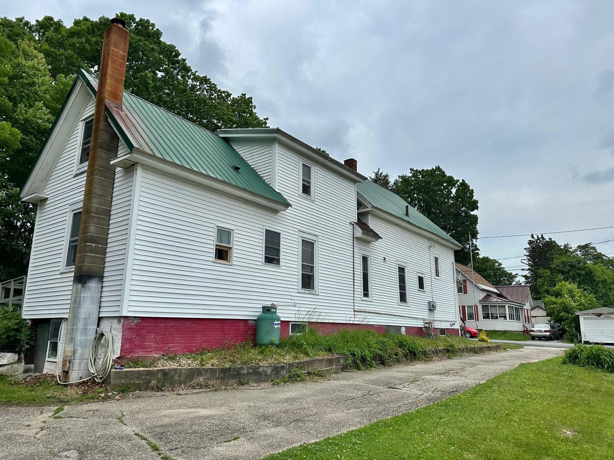 12 Brodeur Street