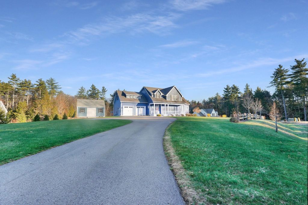 Photo of 6 Odell Drive, Amherst, NH 03031 (MLS # 5084682)