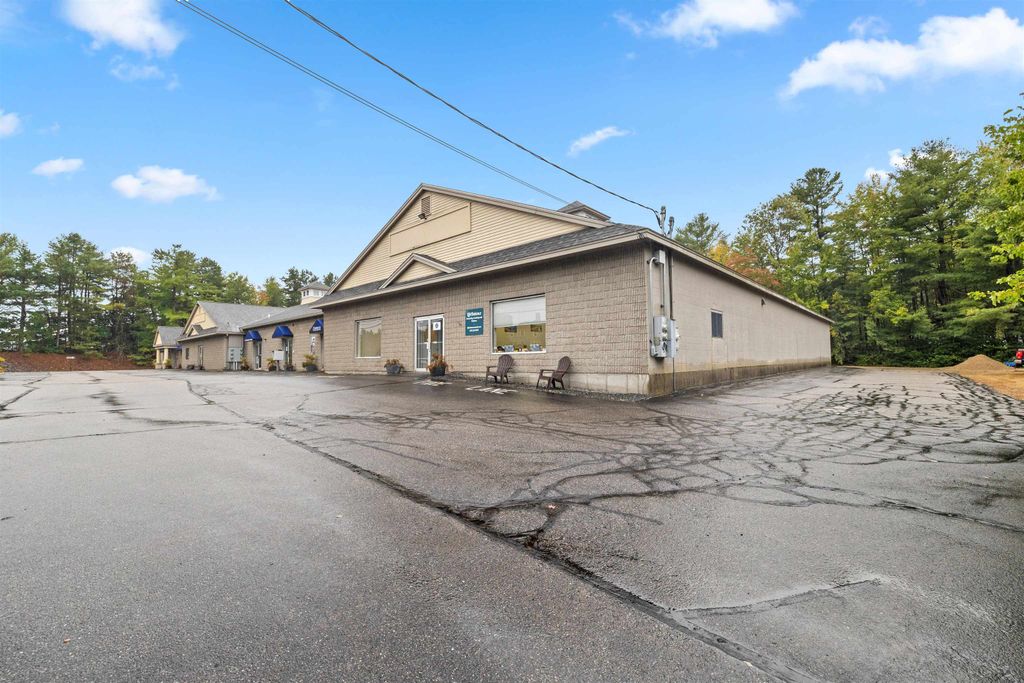 Photo of 323 Gonic Road #2B, Rochester, NH 03839 (MLS # 5017574)
