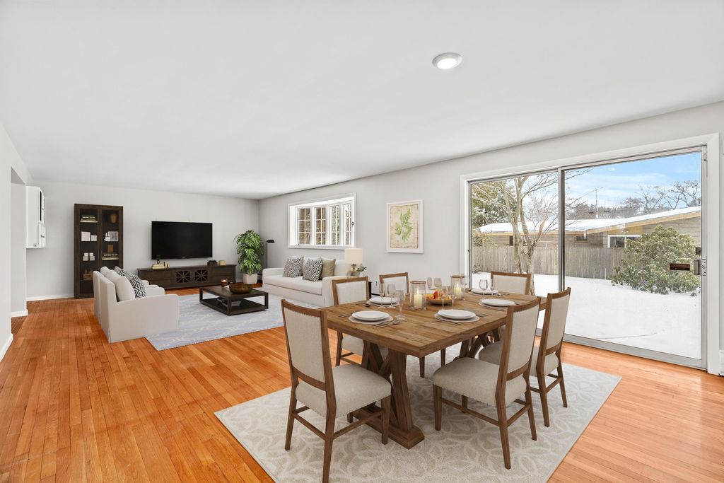 Photo of 151 North Acres Road, Manchester, NH 03104 (MLS # 5077087)