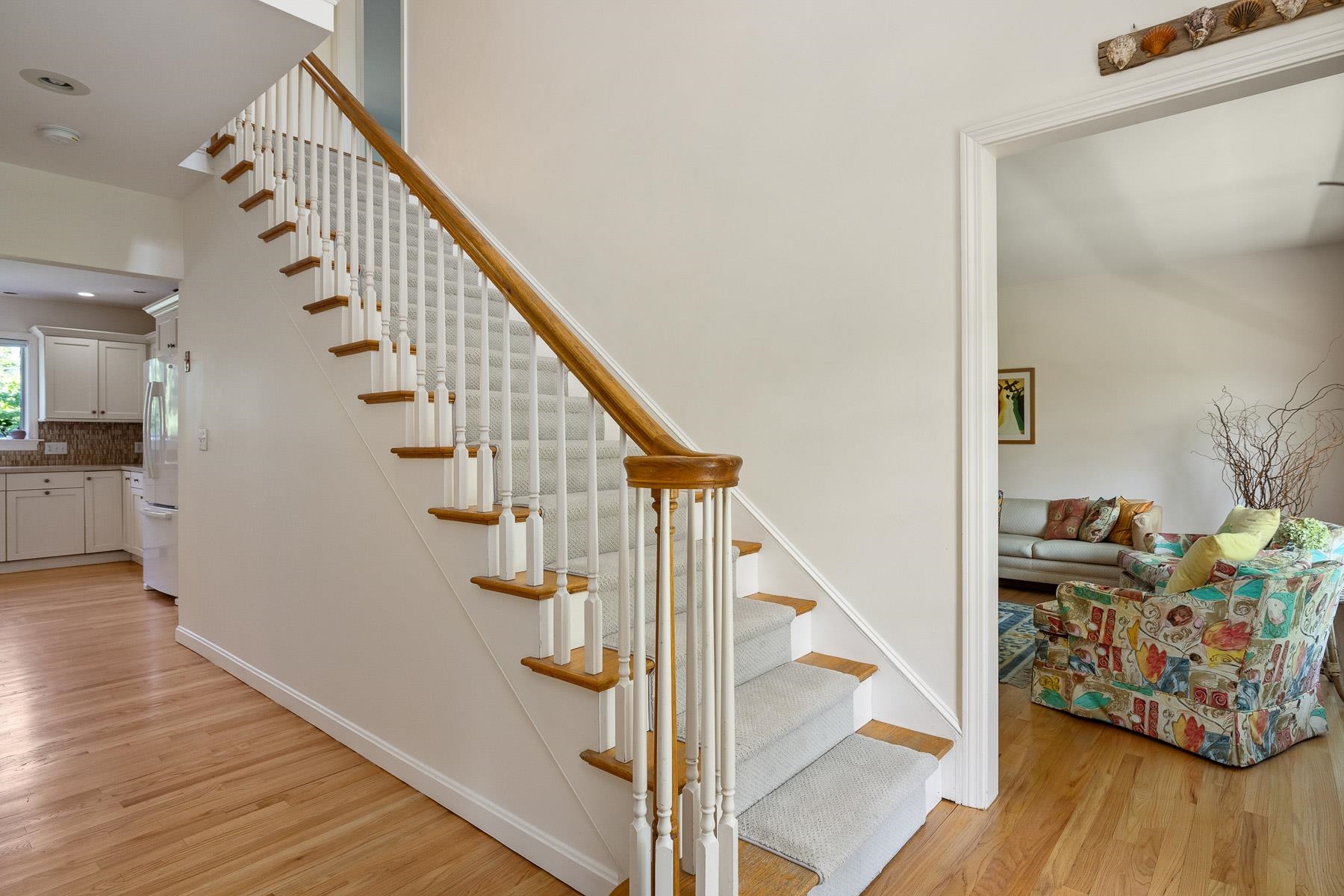 6 Deer Run Road