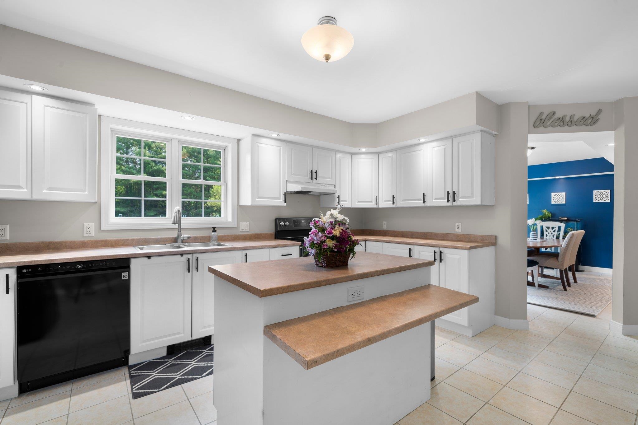 31 Villanova Drive