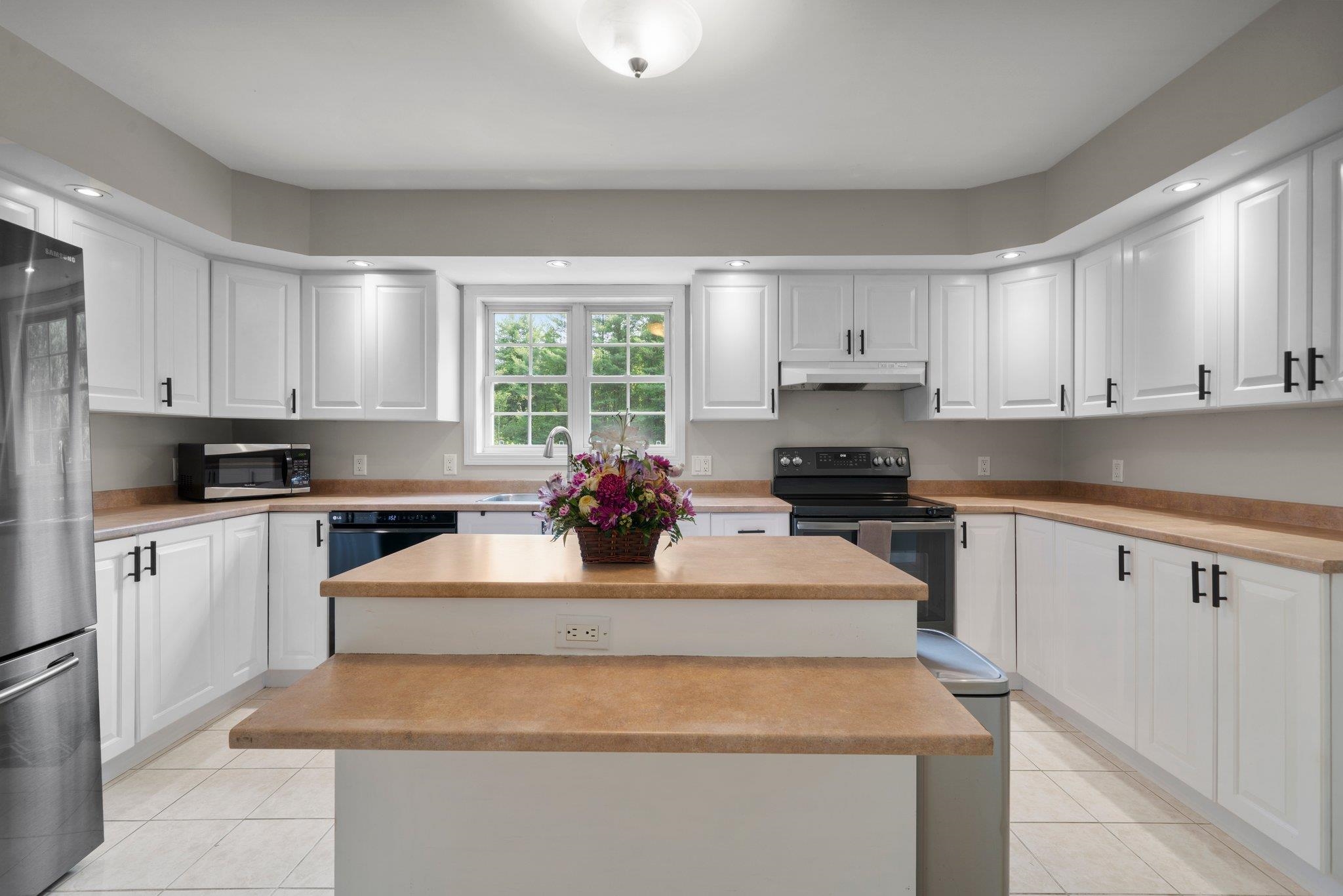31 Villanova Drive