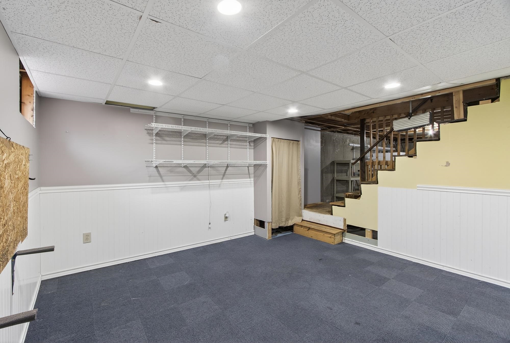 Merrimack, New Hampshire 03054, United States, 3 Bedrooms Bedrooms, ,2 BathroomsBathrooms,Residential,Pending,251562