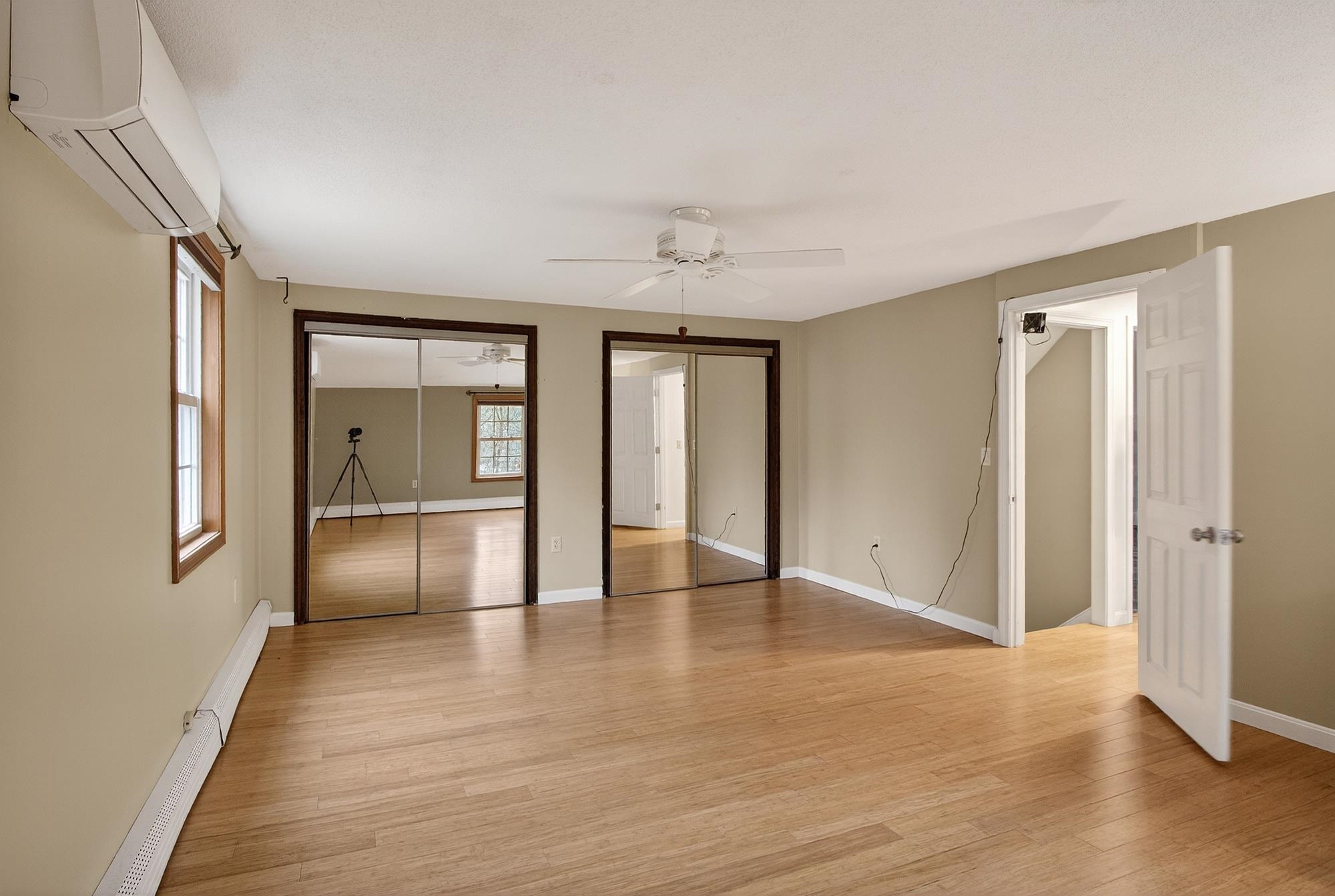 Merrimack, New Hampshire 03054, United States, 3 Bedrooms Bedrooms, ,2 BathroomsBathrooms,Residential,Pending,251562