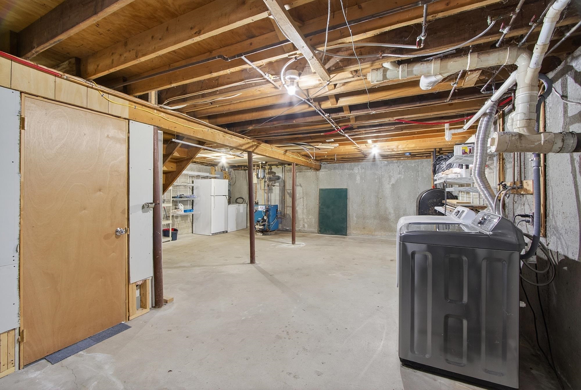 Merrimack, New Hampshire 03054, United States, 3 Bedrooms Bedrooms, ,2 BathroomsBathrooms,Residential,Pending,251562