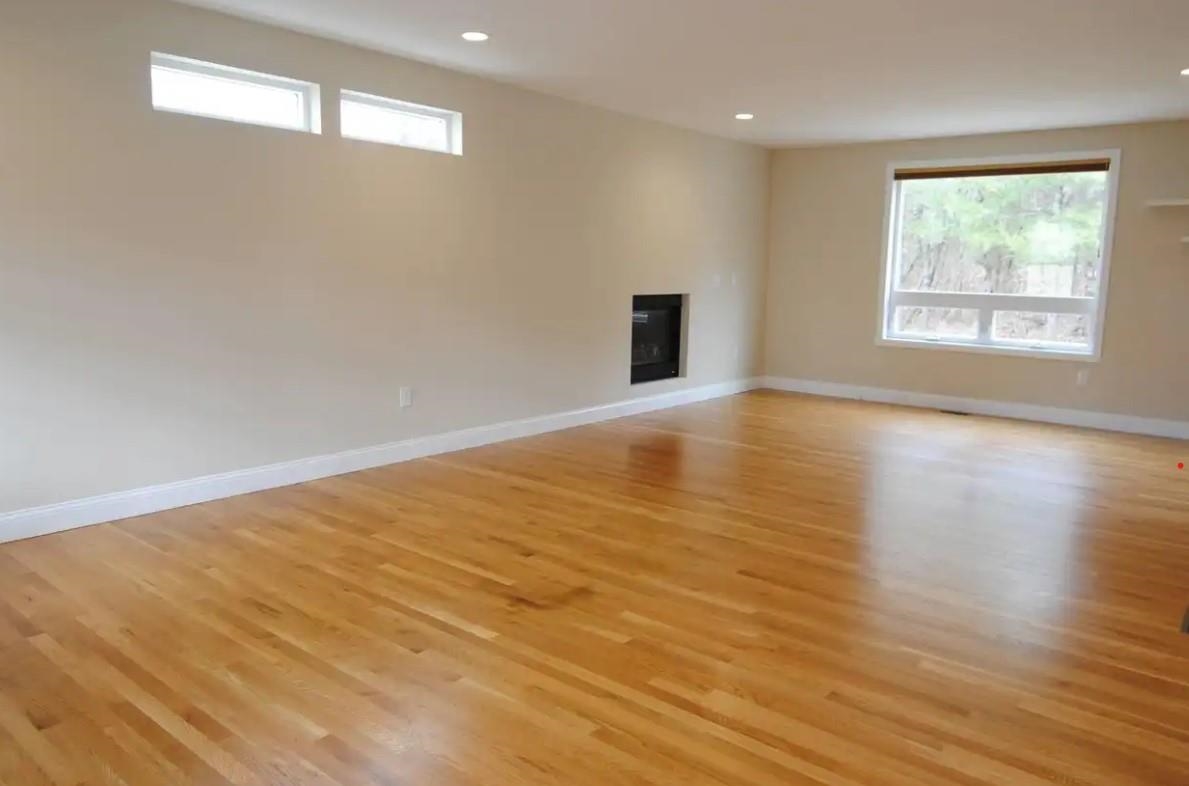 Nashua, New Hampshire 03062, United States, 4 Bedrooms Bedrooms, ,2 BathroomsBathrooms,Residential,Active,141474