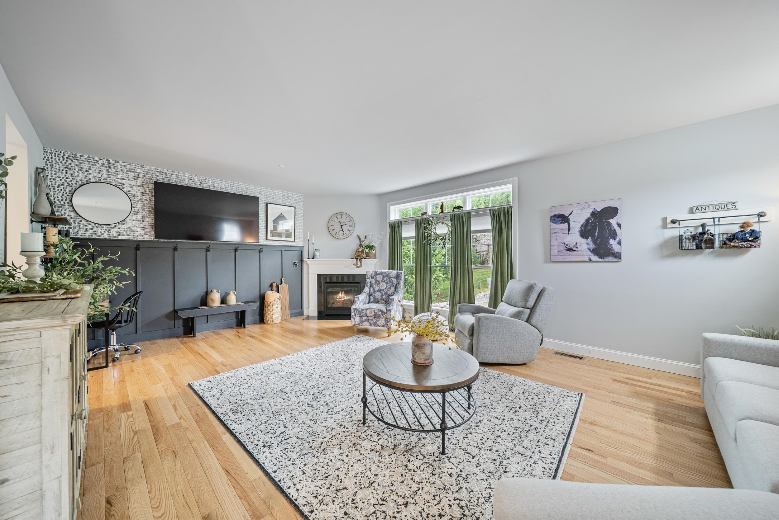 11 Manor Drive D