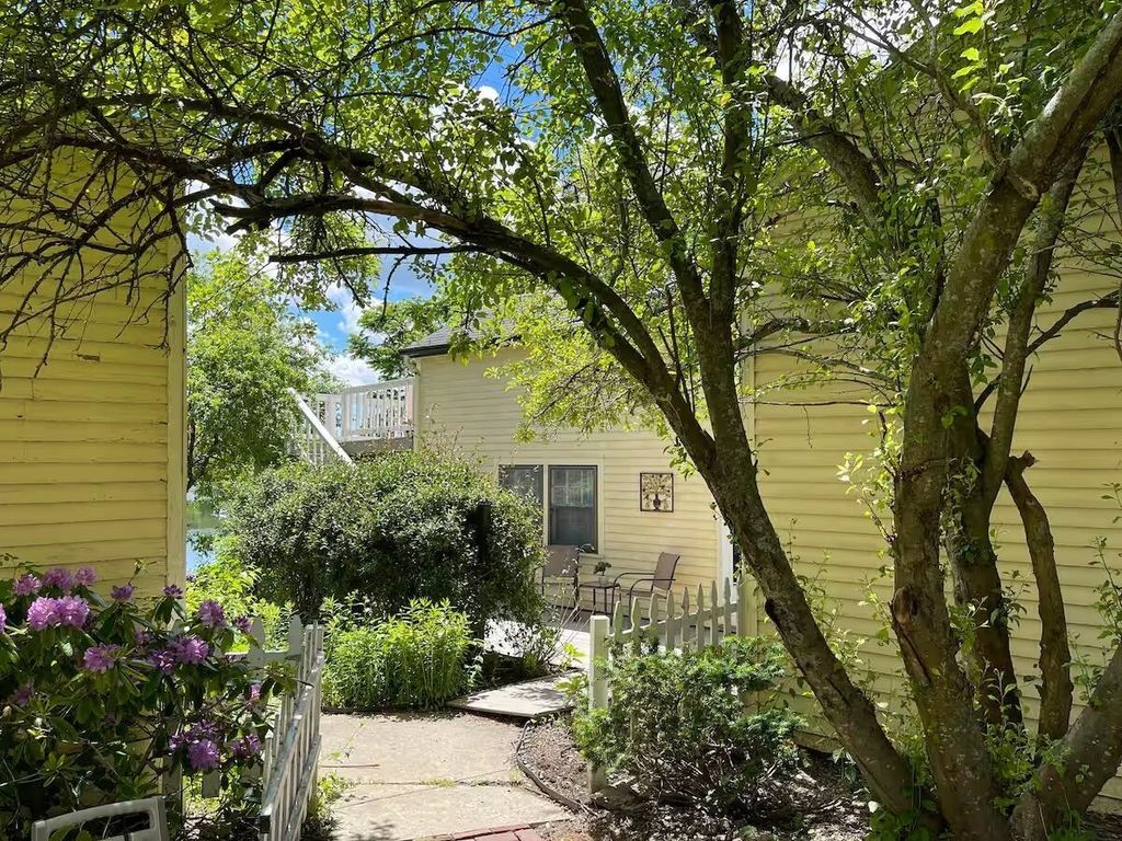 Photo of 172 Northwest Street #C, Portsmouth, NH 03801 (MLS # 5079888)