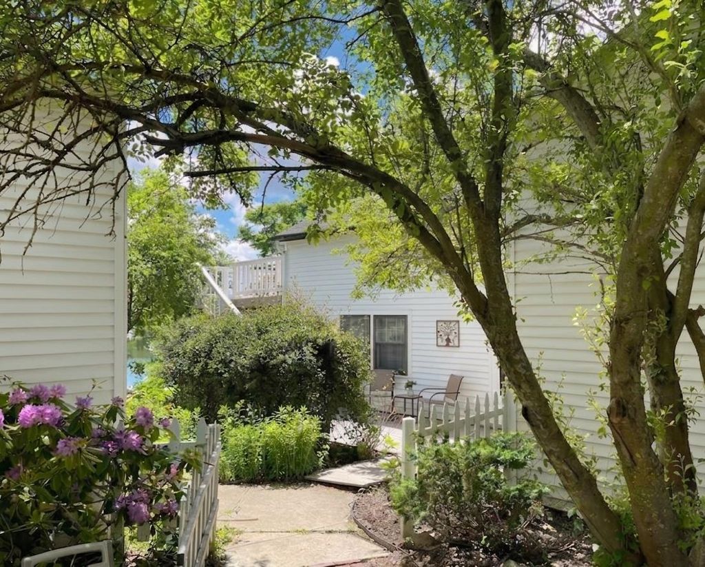 Photo of 172 Northwest Street #C, Portsmouth, NH 03801 (MLS # 5079888)