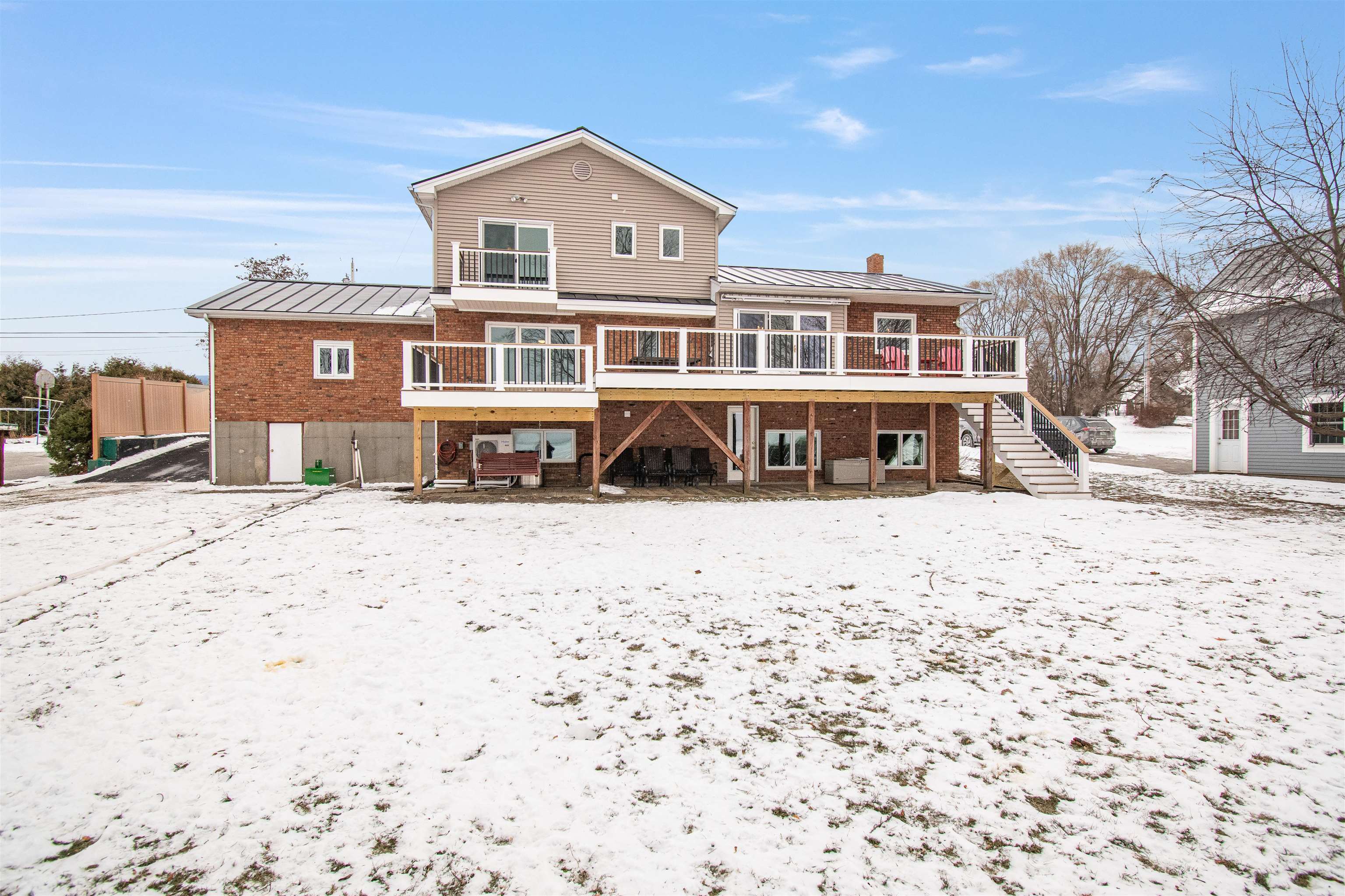 4542 Maquam Shore Road