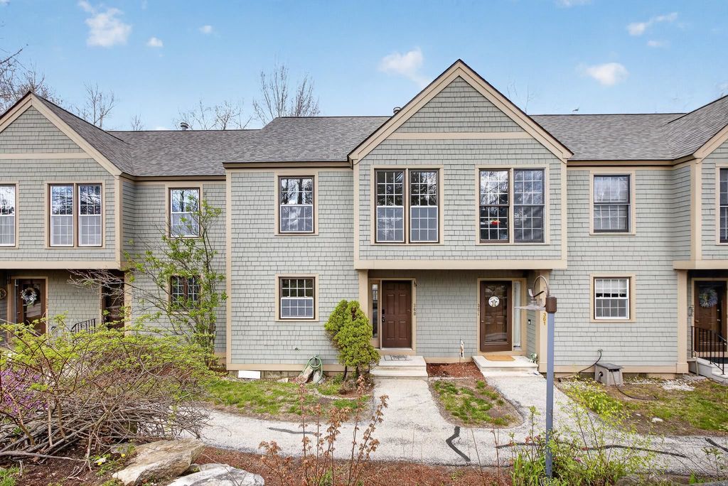 Photo of 1465 Hooksett Road #360, Hooksett, NH 03106 (MLS # 5087098)