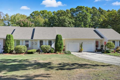 8 Patriot Drive 16 Hampstead NH 03826