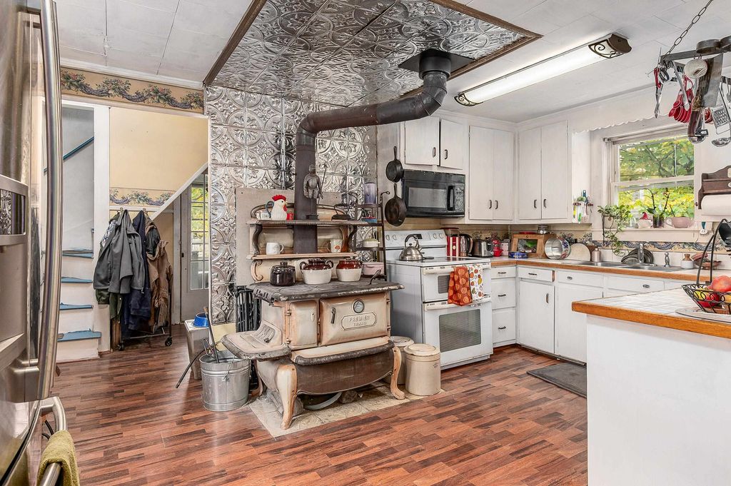 Photo of 84 School Street, Wakefield, NH 03872 (MLS # 5066758)