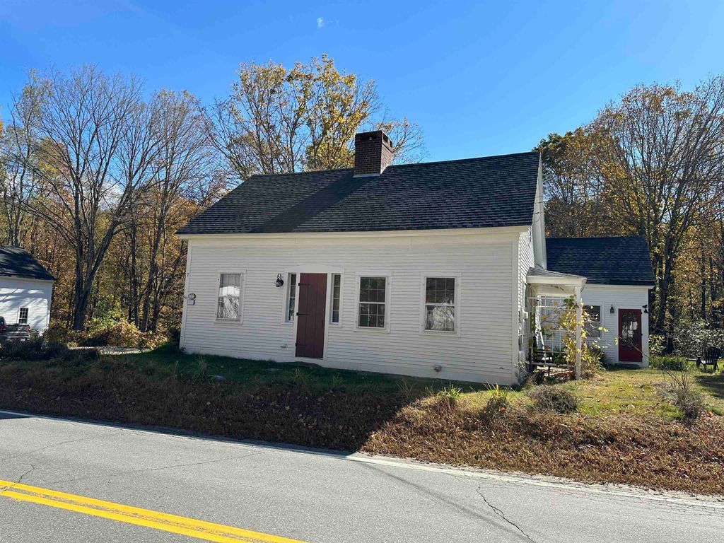 Photo of 7 Bennington Road #main 1, Hancock, NH 03449 (MLS # 5066612)