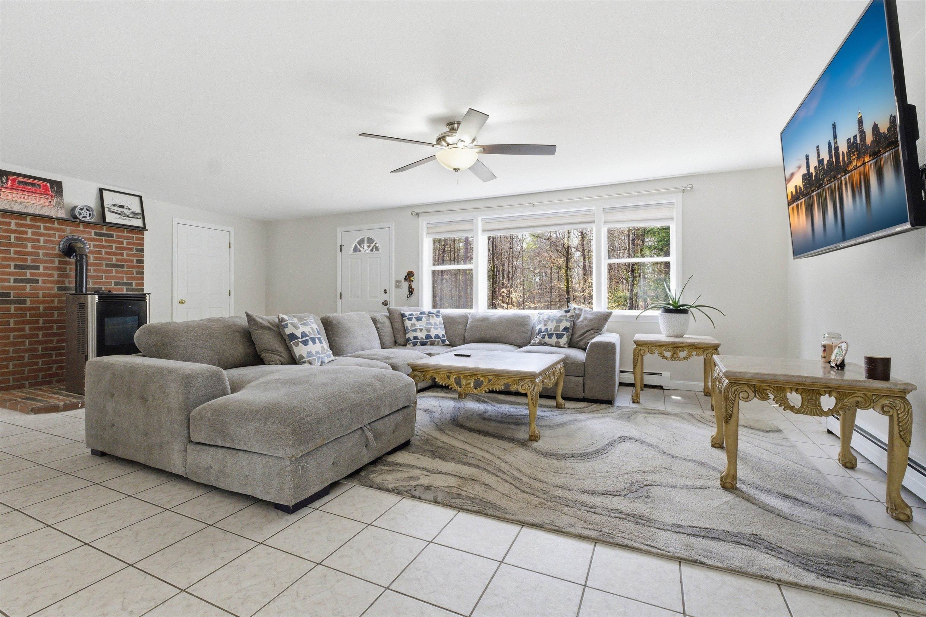 3600 White Mountain Highway