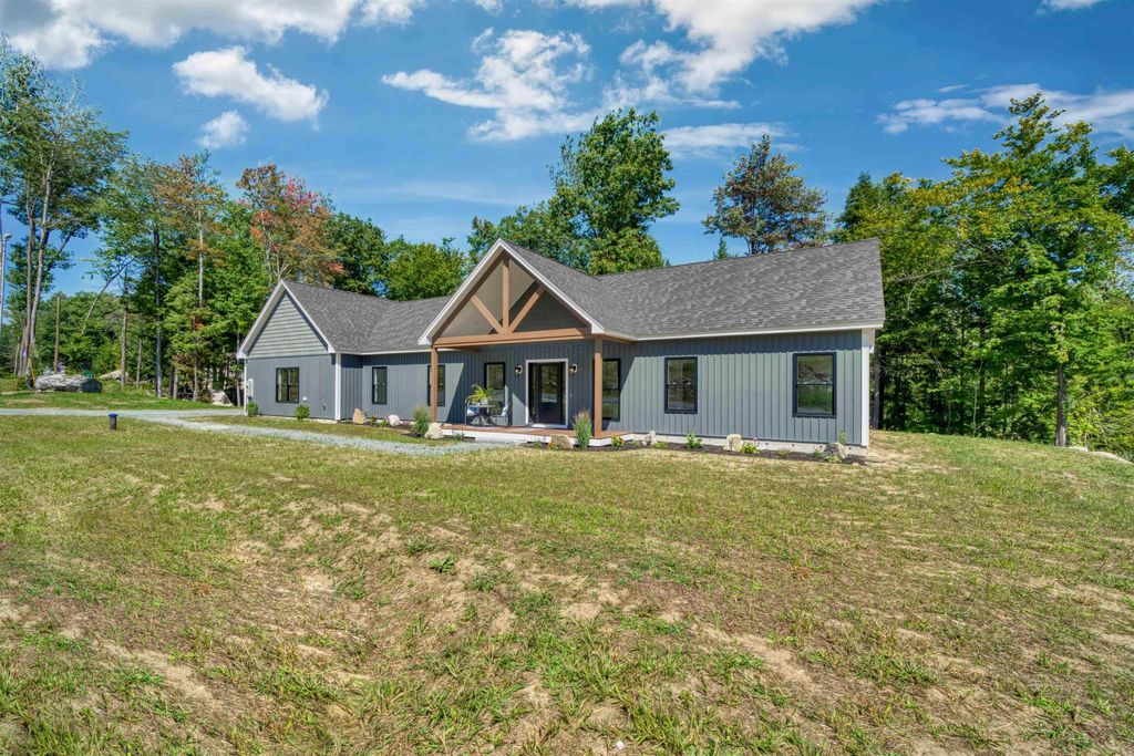 Photo of 106023 Fieldstone Lane, New London, NH 03257 (MLS # 5056899)
