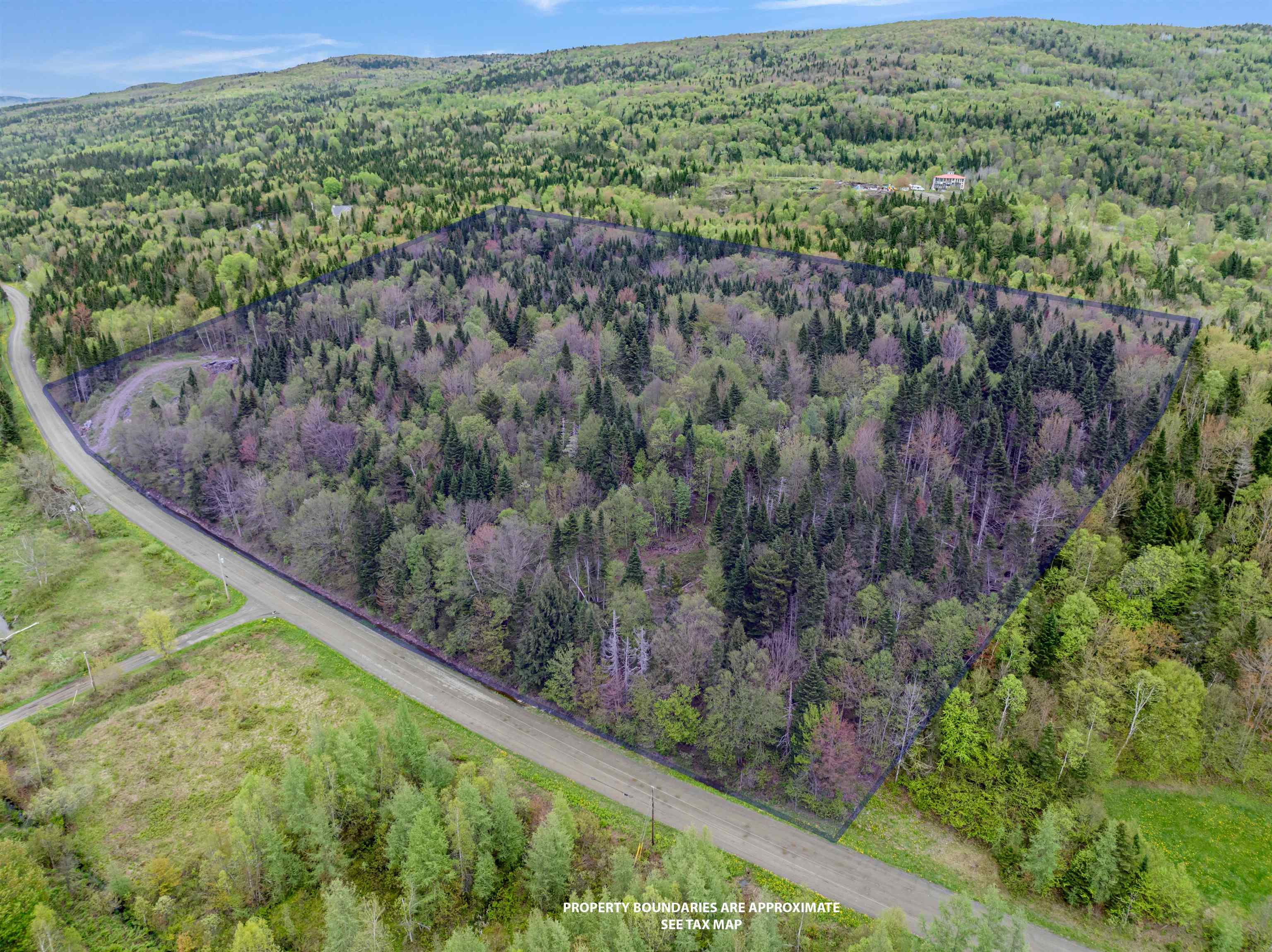 - Halls Stream Road